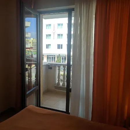 Lejlighed Апартаменты С 2 Спальнями Солнечный Берег 10 Минут До Моря Sunny Beach